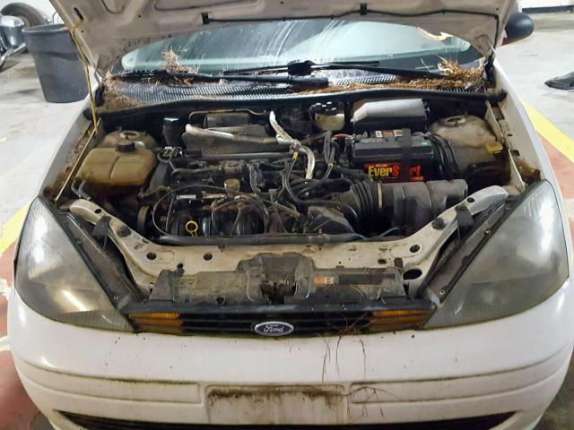 3FAFP31Z93R185292 - 2003 FORD FOCUS ZX3 WHITE photo 7