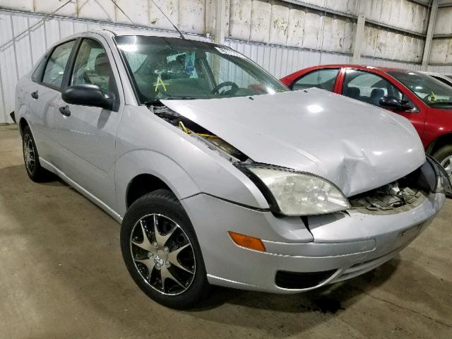 1FAFP34N65W170130 - 2005 FORD FOCUS ZX4 GRAY photo 1
