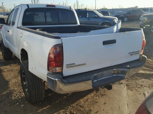 5TETU62N05Z007664 - 2005 TOYOTA TACOMA PRE WHITE photo 3