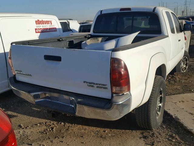 5TETU62N05Z007664 - 2005 TOYOTA TACOMA PRE WHITE photo 4