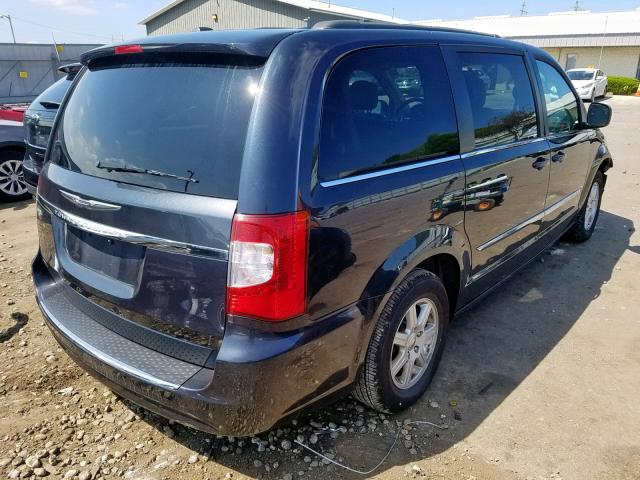 2C4RC1BG5DR594319 - 2013 CHRYSLER TOWN & COU BLUE photo 4