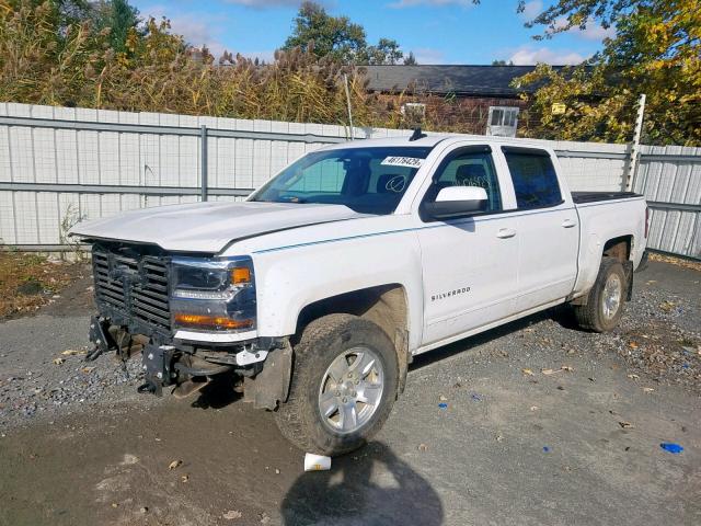 3GCUKRECXJG284401 - 2018 CHEVROLET SILVERADO WHITE photo 2