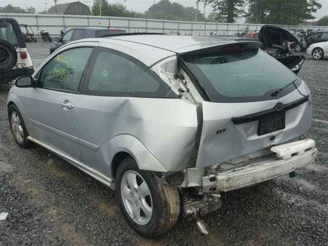 3FAHP39582R231493 - 2002 FORD FOCUS SVT SILVER photo 3