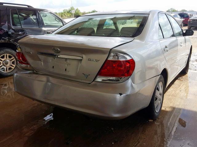 JTDBE32K463040020 - 2006 TOYOTA CAMRY LE SILVER photo 4
