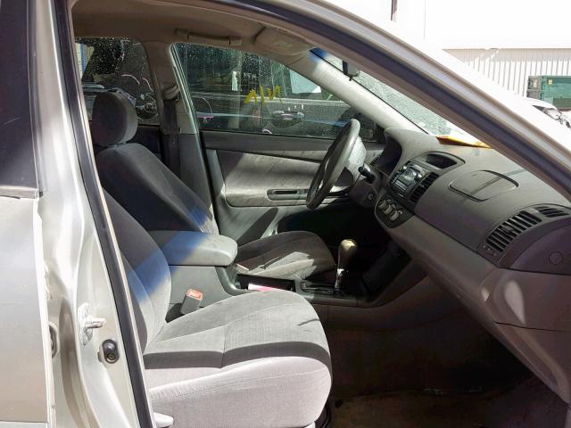 JTDBE32K463040020 - 2006 TOYOTA CAMRY LE SILVER photo 5