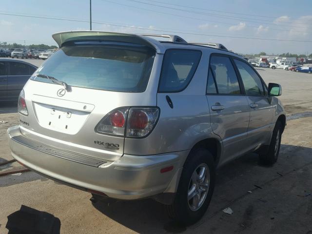 JTJHF10U810208040 - 2001 LEXUS RX 300 SILVER photo 4