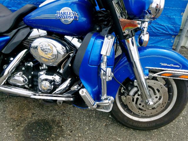 1HD1FC4127Y609933 - 2007 HARLEY-DAVIDSON FLHTCUI BLUE photo 9