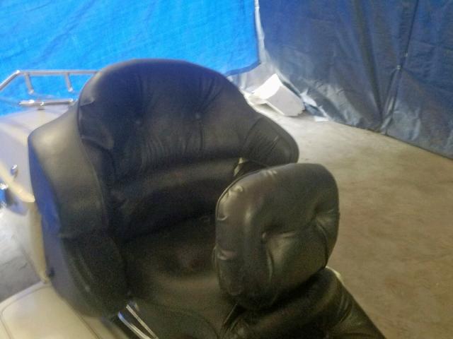 1HD1FCW1X2Y645360 - 2002 HARLEY-DAVIDSON FLHTCUI WHITE photo 6