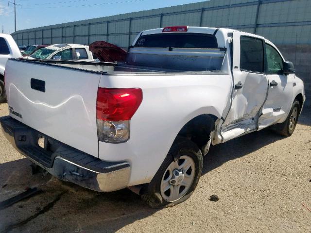 5TFEV54128X063563 - 2008 TOYOTA TUNDRA CRE WHITE photo 4