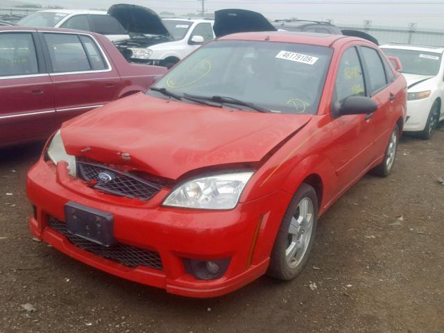 1FAHP34N37W264963 - 2007 FORD FOCUS ZX4 RED photo 2