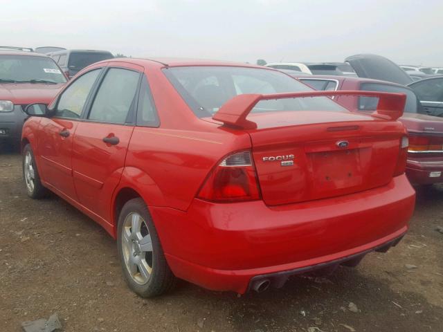 1FAHP34N37W264963 - 2007 FORD FOCUS ZX4 RED photo 3