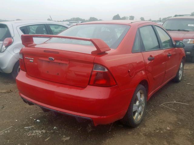 1FAHP34N37W264963 - 2007 FORD FOCUS ZX4 RED photo 4