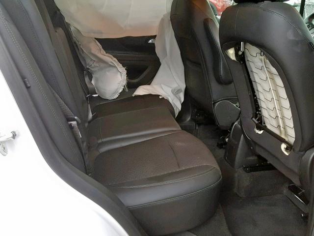 KL4CJASB7HB231468 - 2017 BUICK ENCORE PRE WHITE photo 6