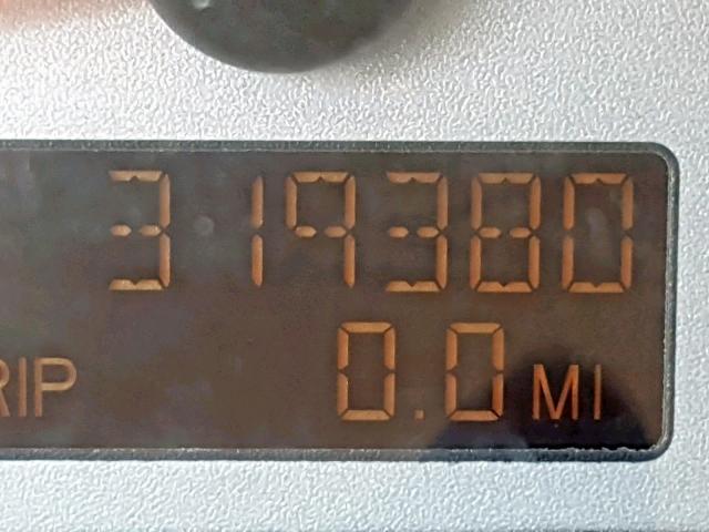 1G8AL52F73Z152328 - 2003 SATURN ION LEVEL BLUE photo 8