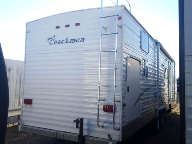 1TC2B075461501047 - 2006 COACH TRAILER WHITE photo 4