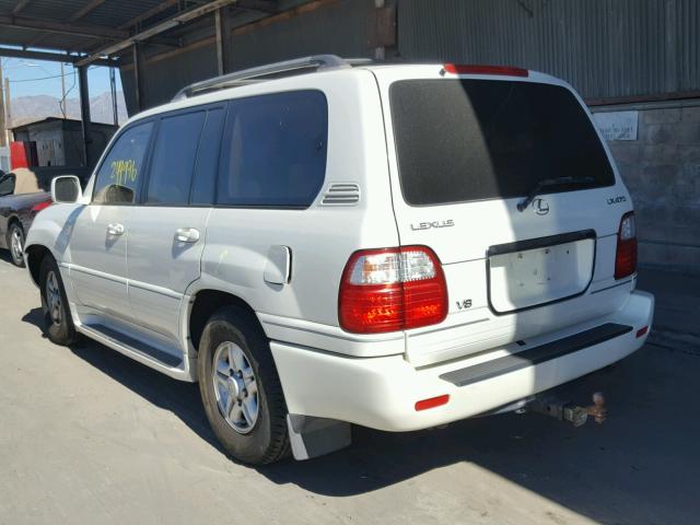 JT6HT00W5Y0088982 - 2000 LEXUS LX 470 WHITE photo 3