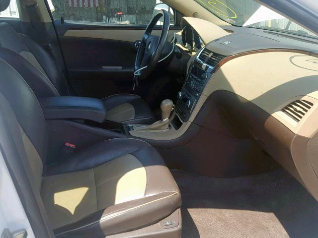 1G1ZG5E7XCF373854 - 2012 CHEVROLET MALIBU LTZ თეთრი ფოტო 5