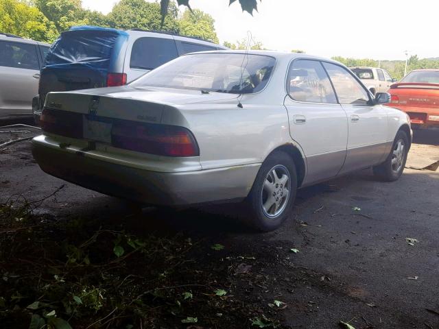 JT8BF12G3T0184473 - 1996 LEXUS ES 300 WHITE photo 4