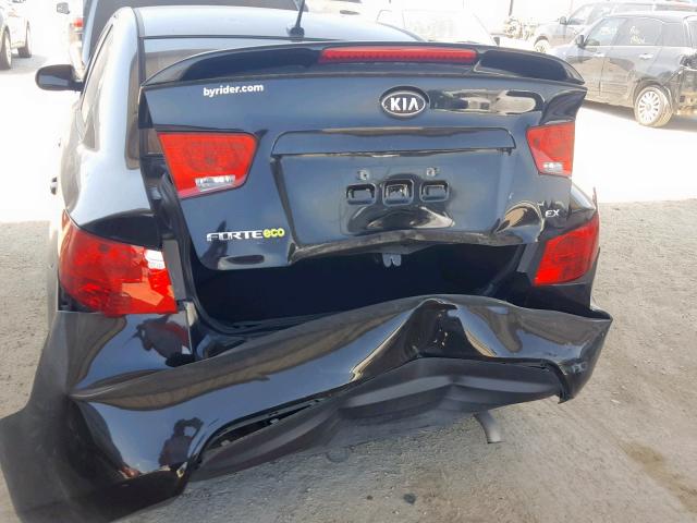 KNAFU4A26C5622371 - 2012 KIA FORTE EX BLACK photo 9