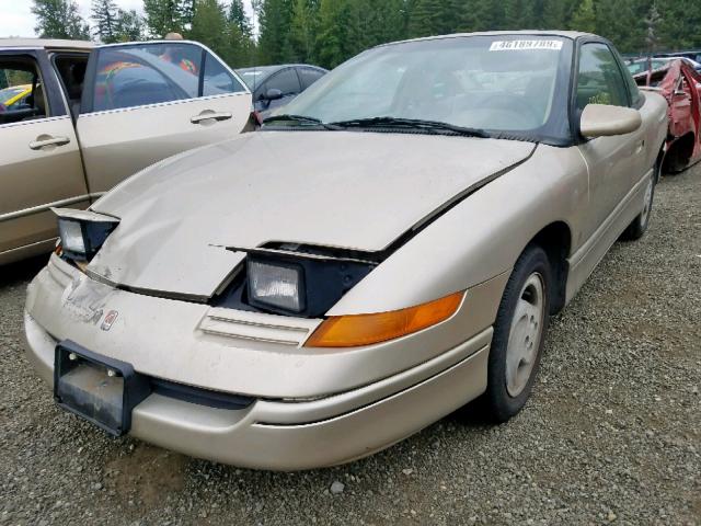 1G8ZG1578PZ257342 - 1993 SATURN SC2 GOLD photo 2