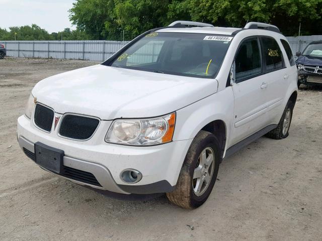 2CKDL63F176110772 - 2007 PONTIAC TORRENT WHITE photo 2