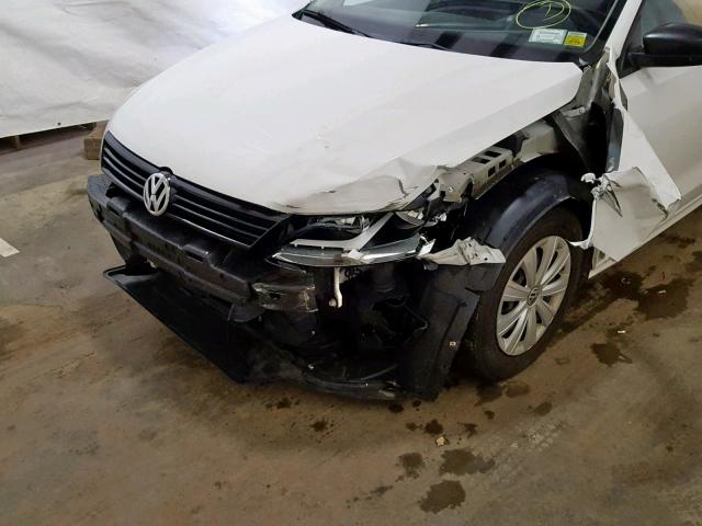 3VW2K7AJ9DM265440 - 2013 VOLKSWAGEN JETTA BASE WHITE photo 9