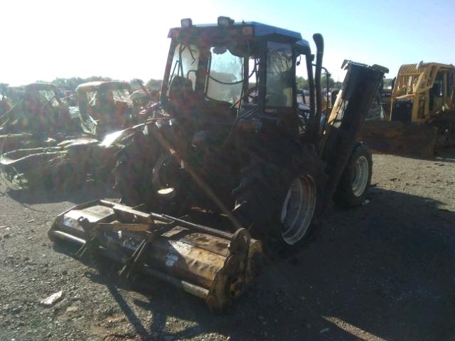 1848778 - 2002 NEWH TRACTOR BLUE photo 4