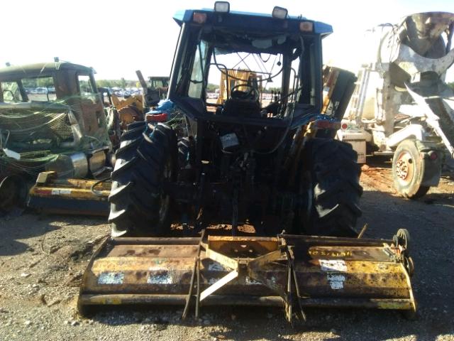 1848778 - 2002 NEWH TRACTOR BLUE photo 6