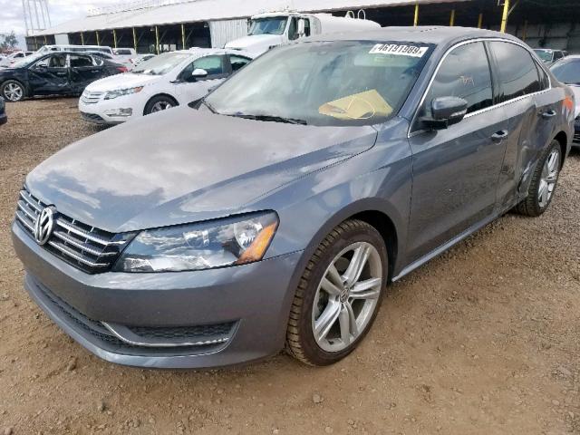 1VWBV7A39FC055000 - 2015 VOLKSWAGEN PASSAT SE GRAY photo 2