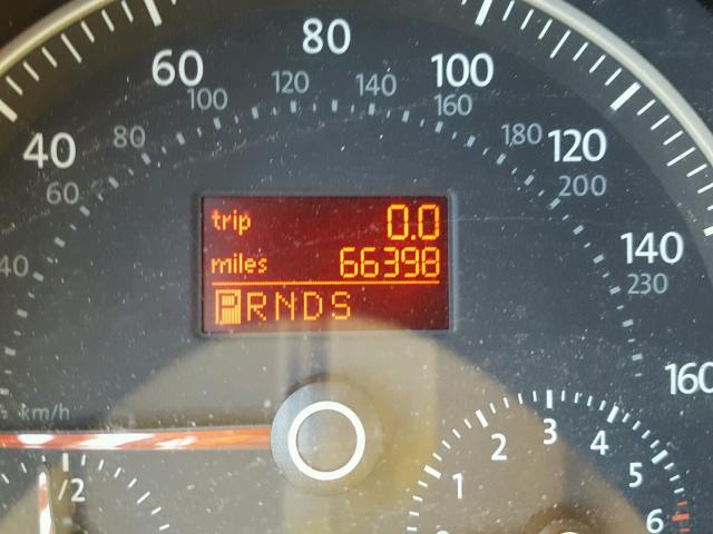 3VWPG3AG7AM017218 - 2010 VOLKSWAGEN NEW BEETLE Qara foto 8