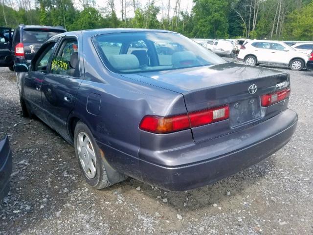 JT2BF22K9W0142298 - 1998 TOYOTA CAMRY CE GRAY photo 3