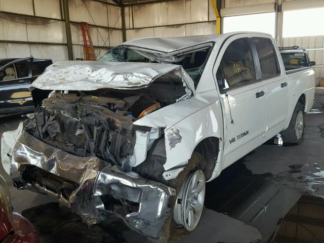 1N6AA0ED4CN309701 - 2012 NISSAN TITAN S WHITE photo 2