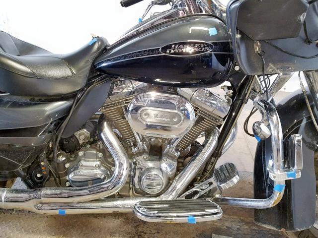 1HD1TA819BB960132 - 2011 HARLEY-DAVIDSON FLTRUSE BLACK photo 7