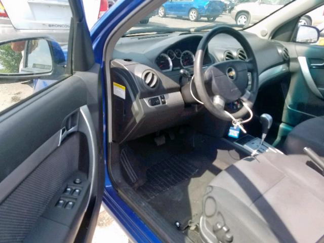 KL1TD5DE5AB072913 - 2010 CHEVROLET AVEO LS BLUE photo 9