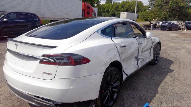 5YJSA1E45FF113153 - 2015 TESLA MODEL S WHITE photo 4