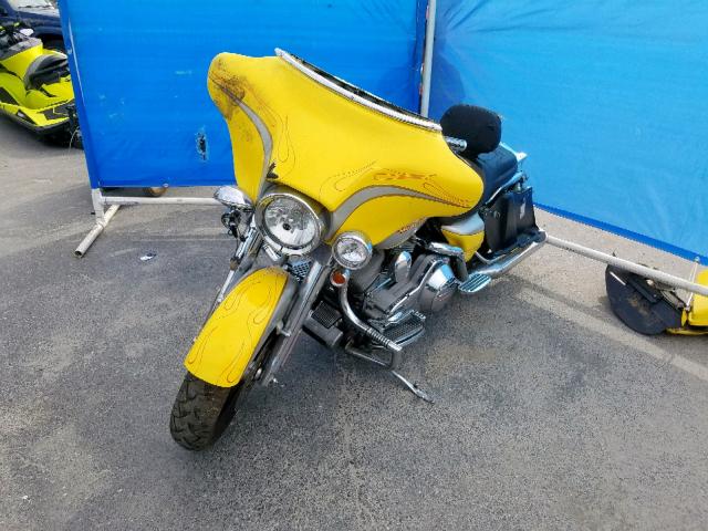 1HD1PKE105Y957278 - 2005 HARLEY-DAVIDSON FLHTCSE2 YELLOW photo 2