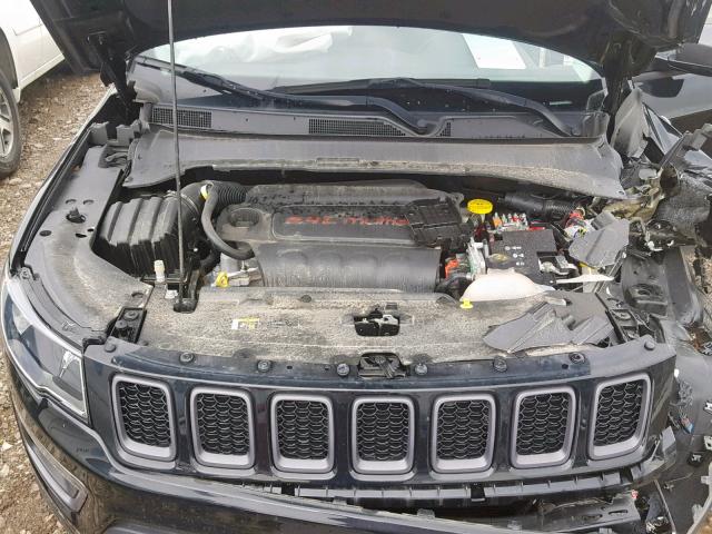 3C4NJDDB6HT597630 - 2017 JEEP COMPASS TR BLACK photo 7