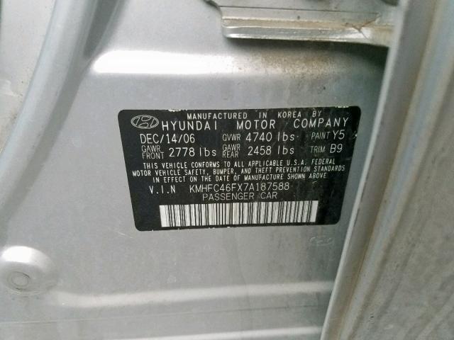 KMHFC46FX7A187588 - 2007 HYUNDAI AZERA SE SILVER photo 10