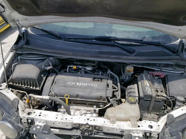 1G1JB5SH8D4217642 - 2013 CHEVROLET SONIC LS 白色 照片 7