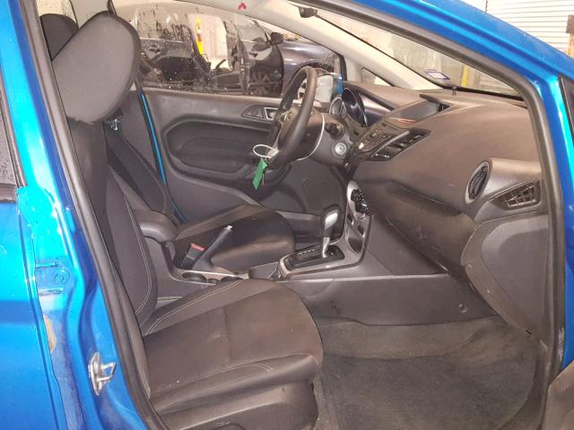 3FADP4BJ6FM104921 - 2015 FORD FIESTA SE BLUE photo 5