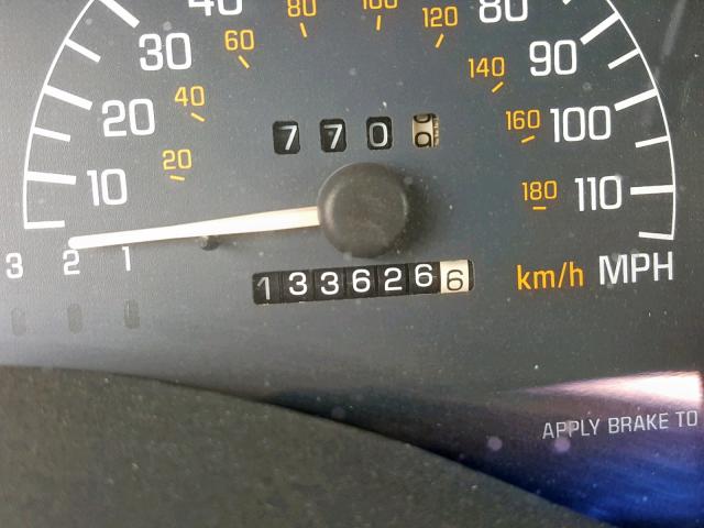 1G2WP52K82F153814 - 2002 PONTIAC GRAND PRIX SILVER photo 8