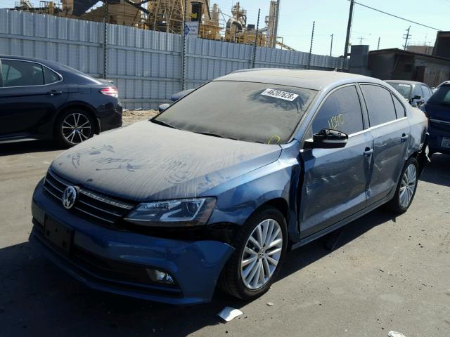 3VWL17AJ2GM384362 - 2016 VOLKSWAGEN JETTA SEL BLUE photo 2