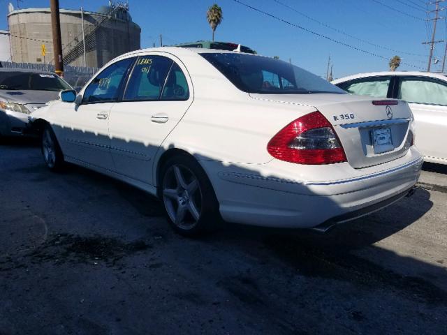 WDBUF56X29B373932 - 2009 MERCEDES-BENZ E 350 WHITE photo 3