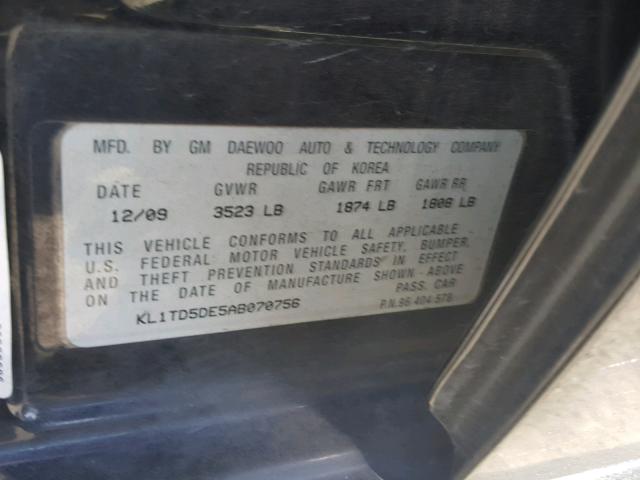 KL1TD5DE5AB070756 - 2010 CHEVROLET AVEO LS BLACK photo 10