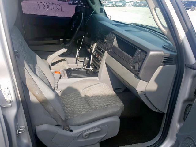 1J8HH48K07C691623 - 2007 JEEP COMMANDER ვერცხლისფერი ფოტო 5