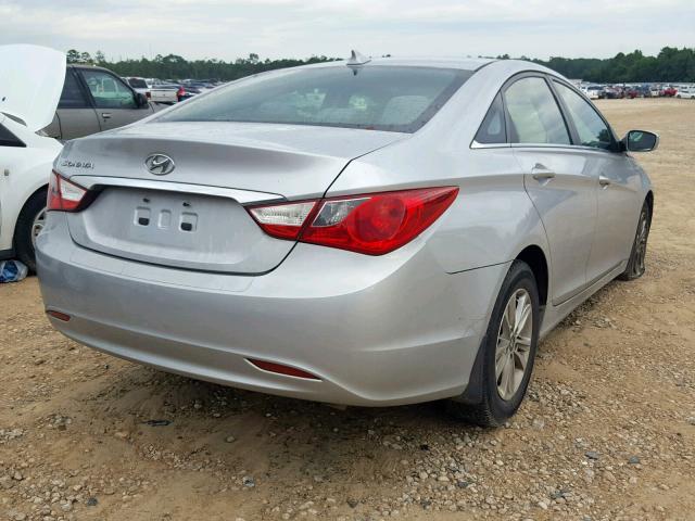 5NPEB4AC9DH524157 - 2013 HYUNDAI SONATA GLS SILVER photo 4