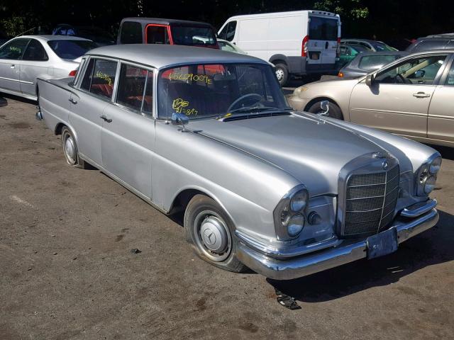 220S091188 - 1963 MERCEDES-BENZ C 240 SILVER photo 1