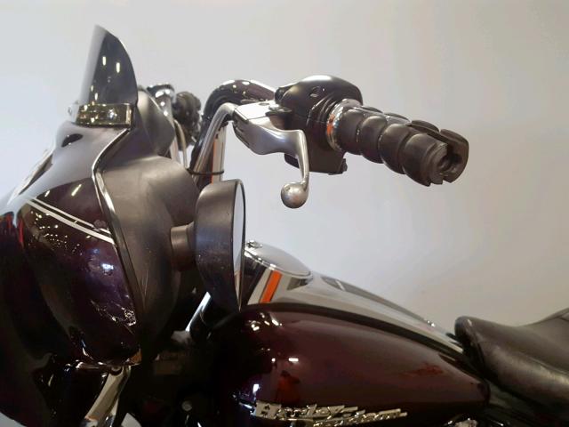 1HD1KBW146Y662439 - 2006 HARLEY-DAVIDSON FLHXI PURPLE photo 18