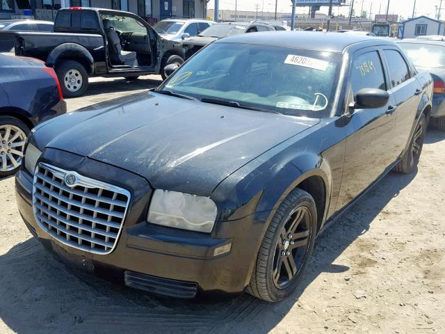 2C3KA43R47H894411 - 2007 CHRYSLER 300 BLACK photo 2