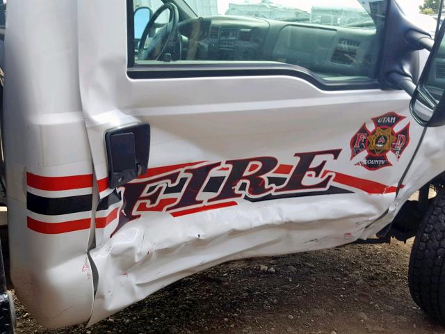 1FDXF47S0YED51562 - 2000 FORD F450 SUPER WHITE photo 9
